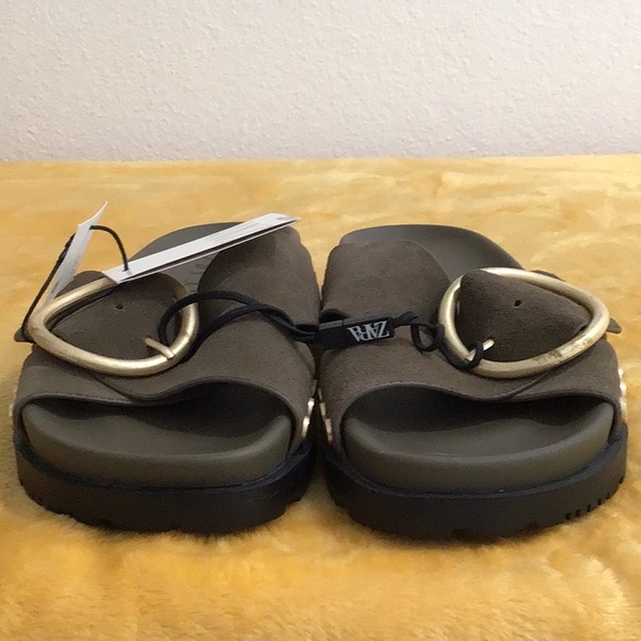 🆕 ZARA Suede Cross Strap Buckle Slides Olive Green - Picture 9 of 11